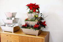 stapeltuin, verticaal tuinieren, aluminium, tafelmodel, binnen, kerststukje, kerst, verlichting, kerstverlichting, compact, vetplanten
